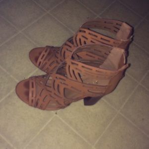 🍂BAMBOO HIGH HEELS🍂